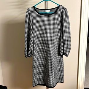 Business / professional / fancy dress black& white dress